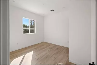 7842 Lasaine Avenue, Northridge, CA 91325 - Photo 30