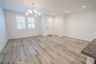 28706 Jardineras Dr, Valencia, CA 91354 - Photo 24