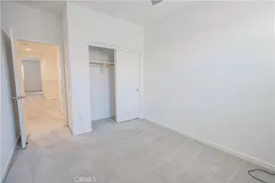 28706 Jardineras Dr, Valencia, CA 91354 - Photo 36