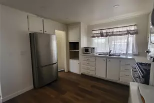 25 Veronica Way, Mission Hills (San Fernando), CA 91345 - Photo 6