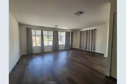 25 Veronica Way, Mission Hills (San Fernando), CA 91345 - Photo 4