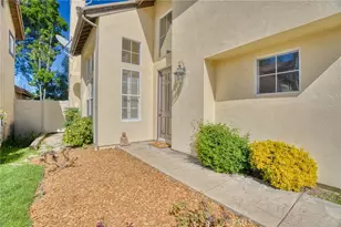26671 Country Creek Ln, Calabasas, CA 91302 - Photo 14