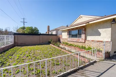 10817 Cantara Street, Los Angeles, CA 91352 - Photo 1