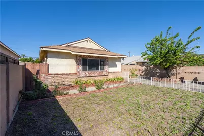 10817 Cantara Street, Los Angeles, CA 91352 - Photo 2