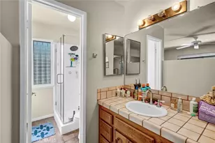 23041 Posada, Valencia, CA 91354 - Photo 14