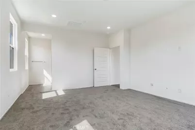 13743 Mesa View Drive, Victorville, CA 92392 - Photo 10