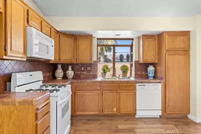 2037 W Avenue P8, Palmdale, CA 93551 - Photo 12