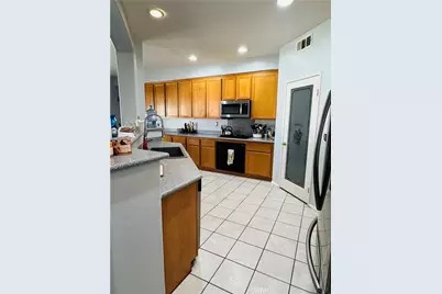 3525 Fairgreen Lane, Palmdale, CA 93551 - Photo 10