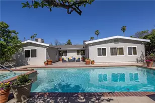 20624 Oxnard St, Woodland Hills, CA 91367 - Photo 40