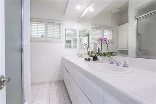 20624 Oxnard St, Woodland Hills, CA 91367 - Photo 28