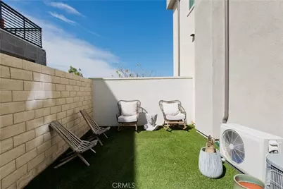 27533 Golden Currant Place, Valencia, CA 91381 - Photo 44