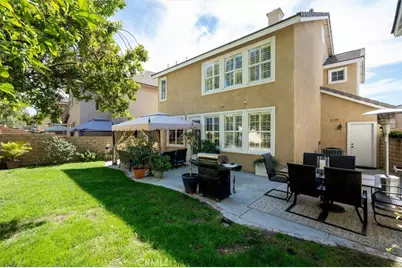 23361 Pike, Valencia, CA 91355 - Photo 2