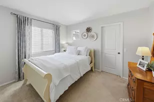 23361 Pike, Valencia, CA 91355 - Photo 24