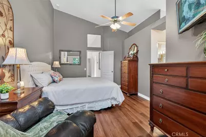 27573 Berkshire Hills Place, Valencia, CA 91354 - Photo 24