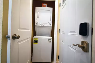 6508 Moorcroft Avenue, Woodland Hills, CA 91303 - Photo 42