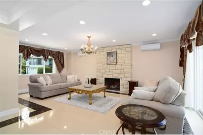 6508 Moorcroft Avenue, Woodland Hills, CA 91303 - Photo 8