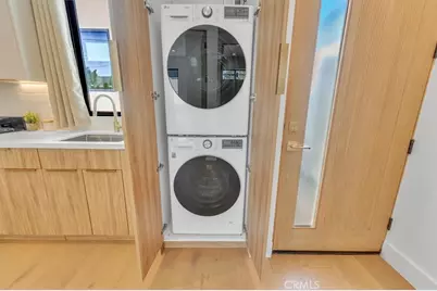 11956 Collins Street, Valley Village, CA 91607 - Photo 54