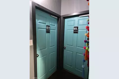 7213 Balboa Boulevard, Van Nuys, CA 91406 - Photo 6