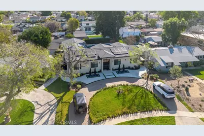 7714 Lasaine Avenue, Northridge, CA 91325 - Photo 8