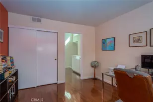 18319 Collins Street, Tarzana, CA 91356 - Photo 16