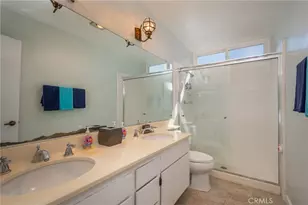 18319 Collins Street, Tarzana, CA 91356 - Photo 14