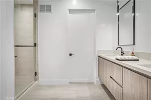 1567 Hi Point St, Los Angeles, CA 90035 - Photo 12