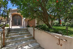 16641 Adlon, Encino, CA 91436 - Photo 2