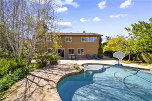 22262 Trinity Pl, Saugus, CA 91390 - Photo 54