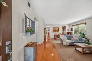 22262 Trinity Pl, Saugus, CA 91390 - Photo 12
