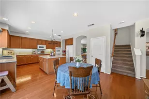 22262 Trinity Pl, Saugus, CA 91390 - Photo 28