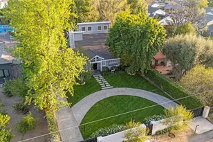 23134 Collins St, Woodland Hills, CA 91367 - Photo 28