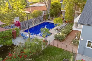 23134 Collins St, Woodland Hills, CA 91367 - Photo 48