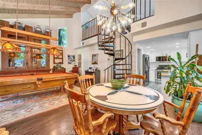 23134 Collins Street, Woodland Hills, CA 91367 - Photo 32