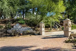 30334 Byfield Rd, Castaic, CA 91384 - Photo 2