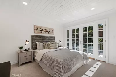 21438 Mulholland, Woodland Hills, CA 91364 - Photo 18