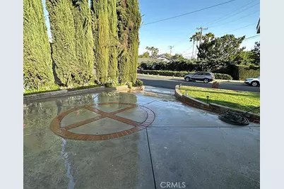 26261 Veva Way, Calabasas, CA 91302 - Photo 12