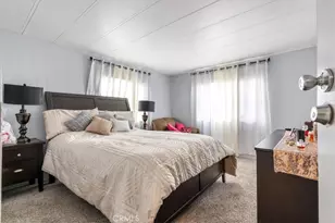 216 Vivian Ln, Bakersfield, CA 93308 - Photo 4