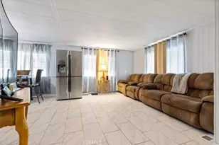 216 Vivian Ln, Bakersfield, CA 93308 - Photo 10