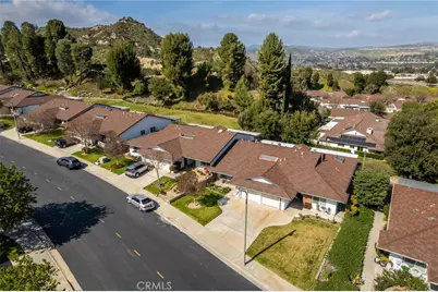 19335 Oak Crossing Road, Newhall, CA 91321 - Photo 26