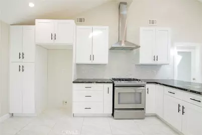 7447 Enfield, Reseda, CA 91335 - Photo 24