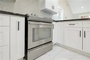 7447 Enfield, Reseda, CA 91335 - Photo 16