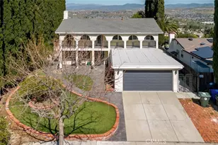 19707 Green Mountain Dr, Newhall, CA 91321 - Photo 48