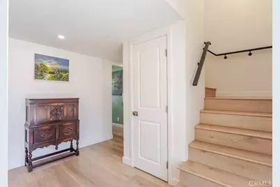 19707 Green Mountain Drive, Newhall, CA 91321 - Photo 4