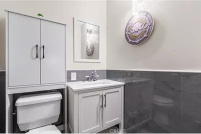 25259 Avenida Dorena, Newhall, CA 91321 - Photo 22