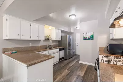 25259 Avenida Dorena, Newhall, CA 91321 - Photo 10