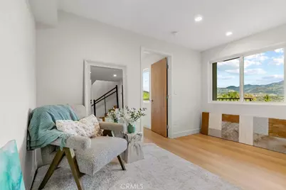 981 Glen Oaks, Pasadena, CA 91105 - Photo 32