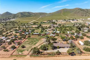 34655 Katherinel, Acton, CA 93510 - Photo 4