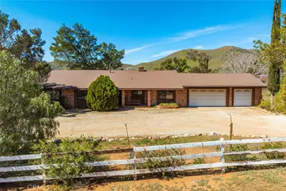 34655 Katherinel, Acton, CA 93510 - Photo 2