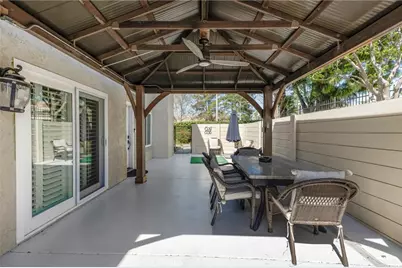 5688 E Los Angeles, Simi Valley, CA 93063 - Photo 2