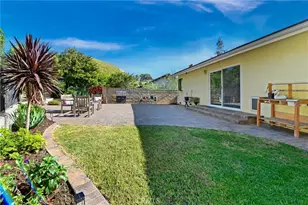 7159 Castle Peak, West Hills, CA 91307 - Photo 36